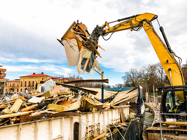 Best Construction Debris Removal  in East Ithaca, NY